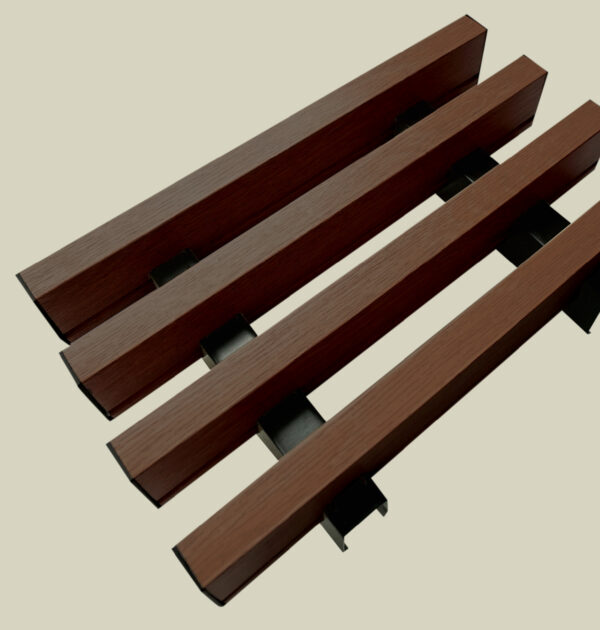 ระแนงเหล็กลายไม้ ขนาด 20x50x6000mm. สีวอลนัท (Walnut)