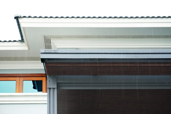 ระแนงเหล็กลายไม้ ขนาด 20x50x6000mm. สีวอลนัท (Walnut) - Image 2
